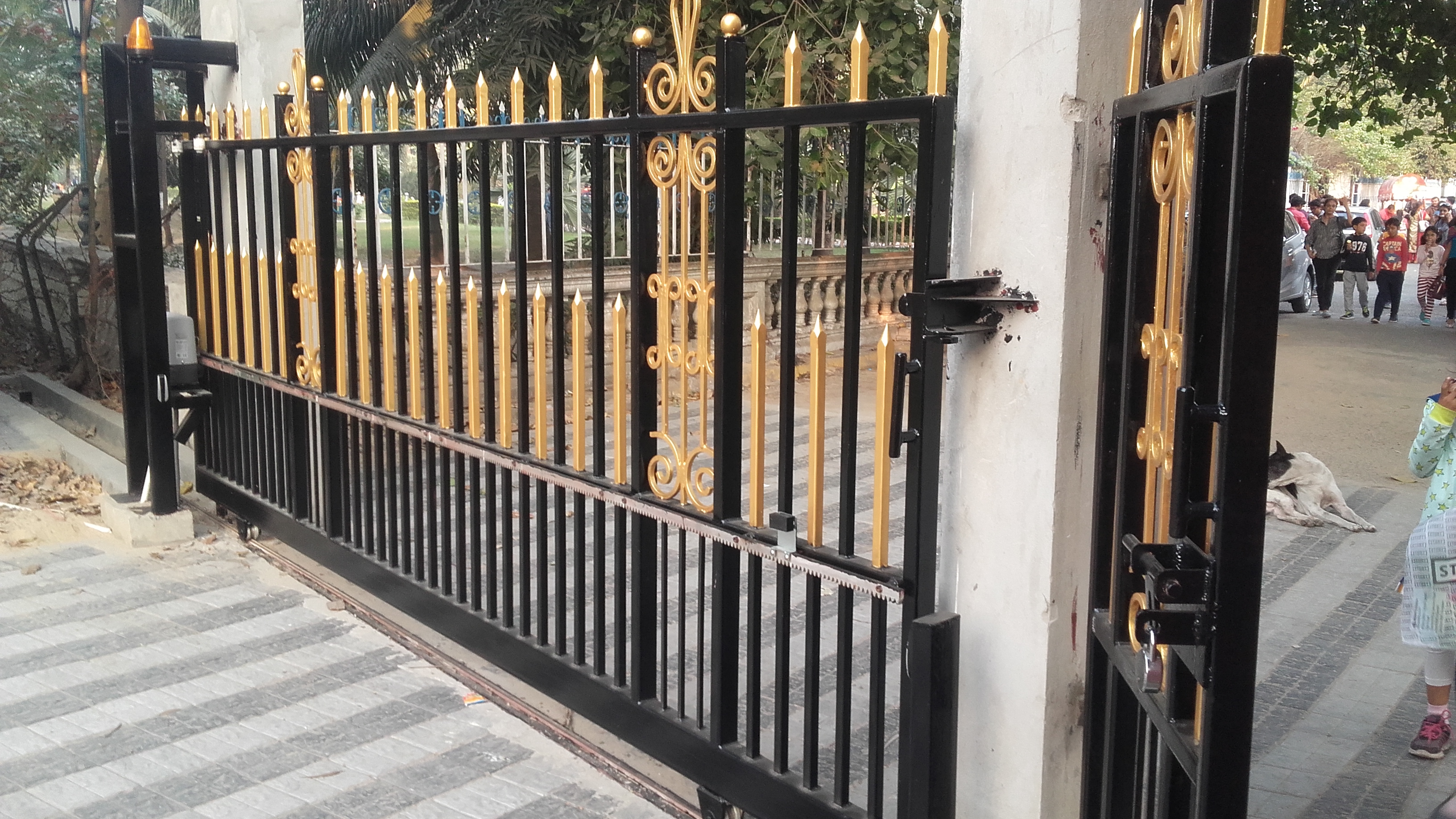 Sliding Gate Installation